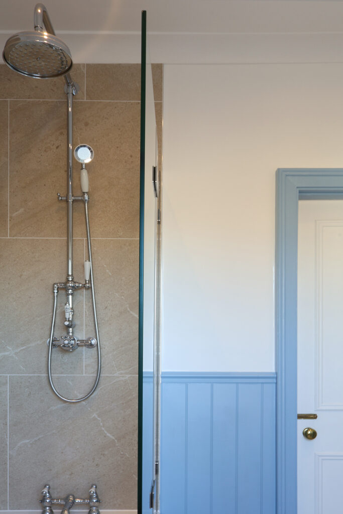 From drab to fab; Anzie's bathroom and en suite upgrade