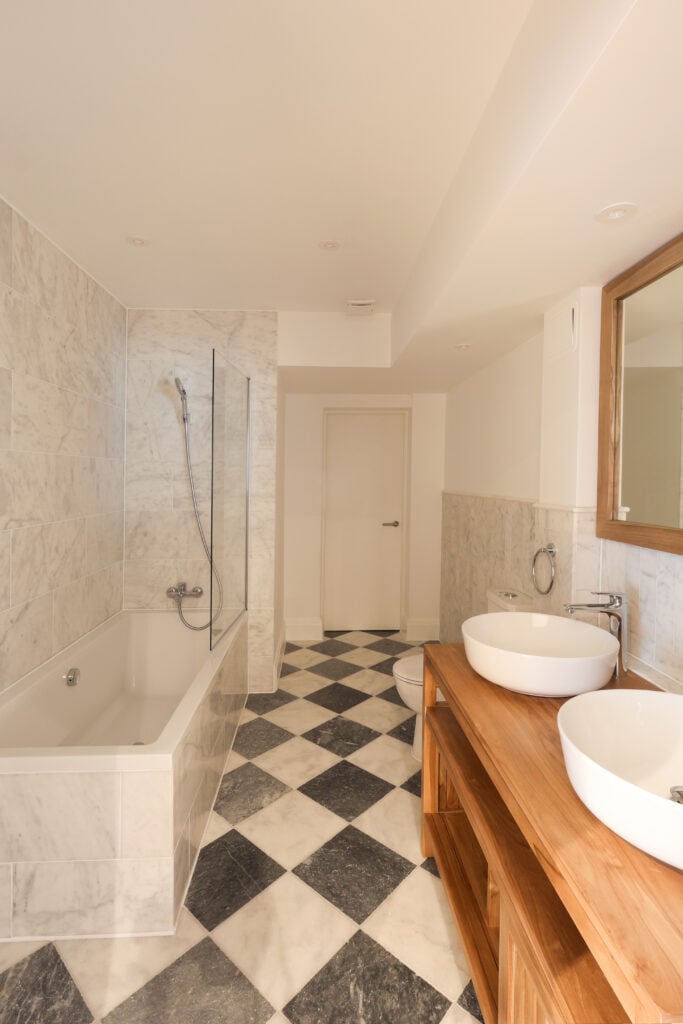 Bathroom in Maida Vale, W9 - completed by Pager, Andrius