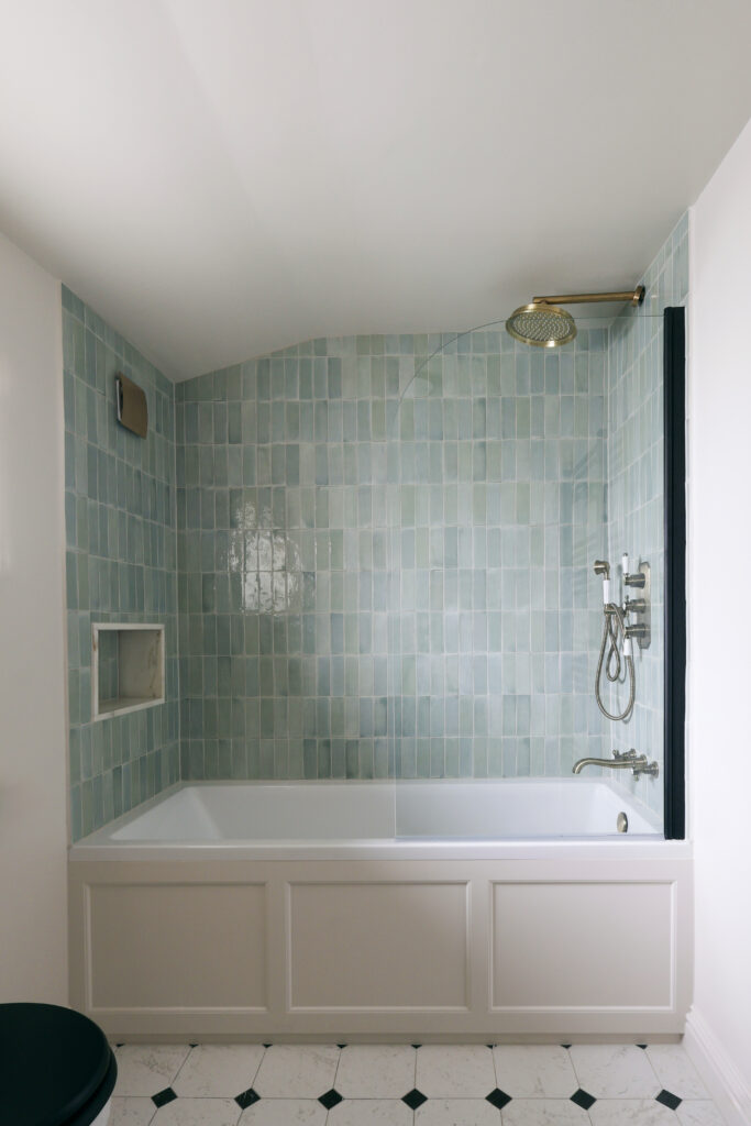Bathroom in Brockley, SE4 - completed by Pager, Daniel