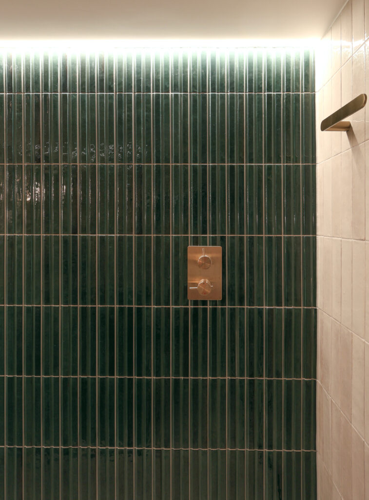 Bathroom renovation in Dalston, E8 - completed by Pager, Nick