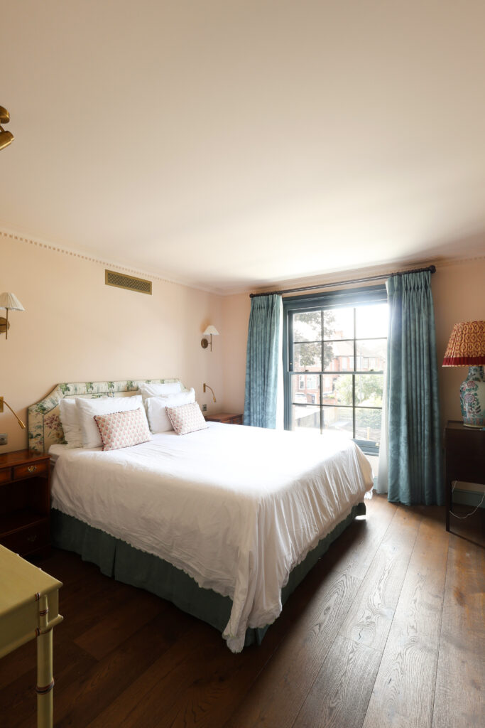 Bedroom in Kensal, NW10